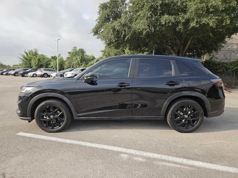 2024 Honda HR-V - Image 2
