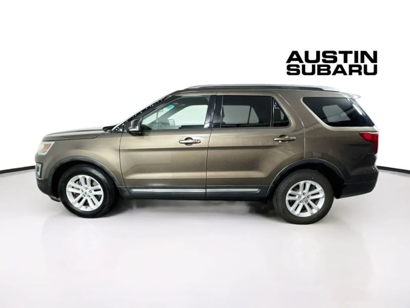 2016 Ford Explorer - Image 2