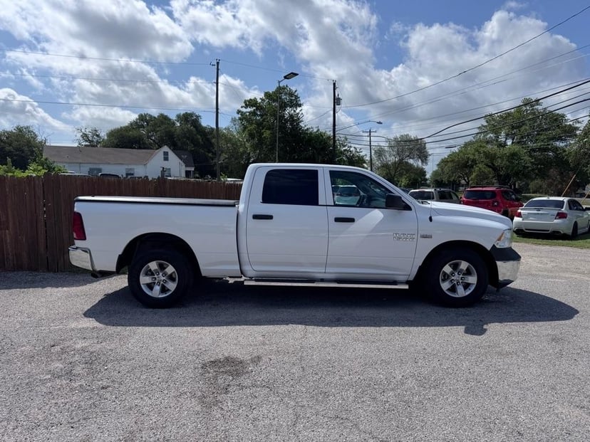 2018 Ram 1500 - Image 2