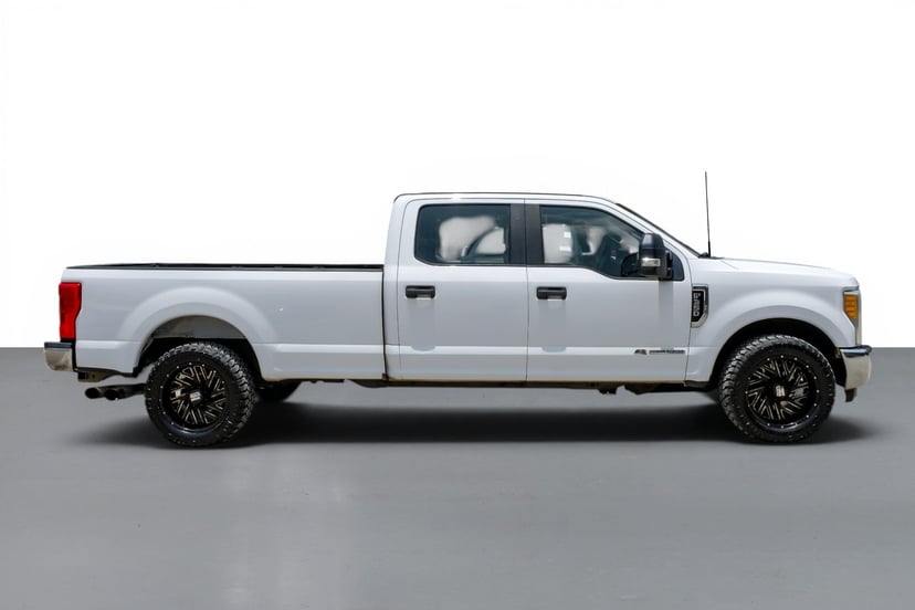 2017 Ford F-350 - Image 2