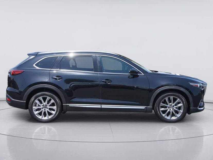 2018 Mazda CX-9 - Image 2