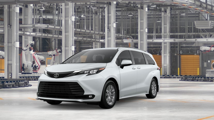 2026 Toyota Sienna - Image 1