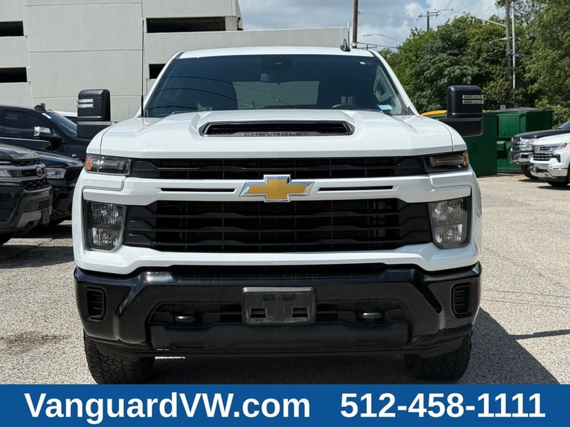 2025 Chevrolet Silverado HD - Image 1