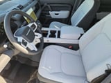 2026 Land Rover Defender - Preview 12