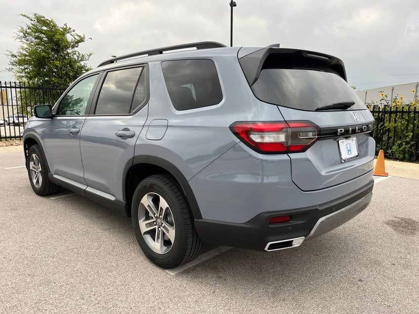 2026 Honda Pilot - Image 3
