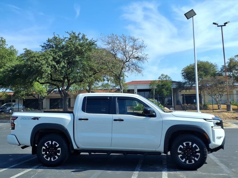 2024 Nissan Frontier - Image 1