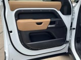 2026 Land Rover Defender - Preview 12