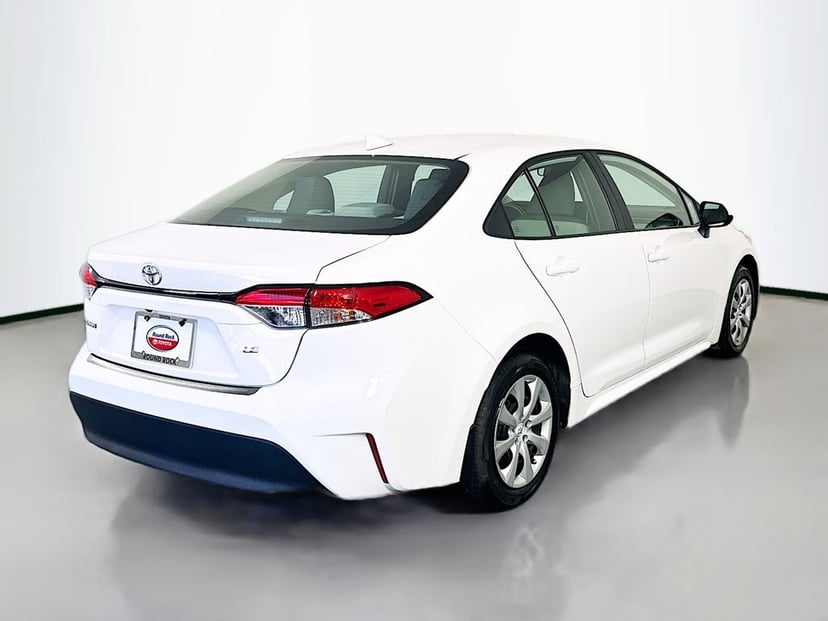2026 Toyota Corolla - Image 3
