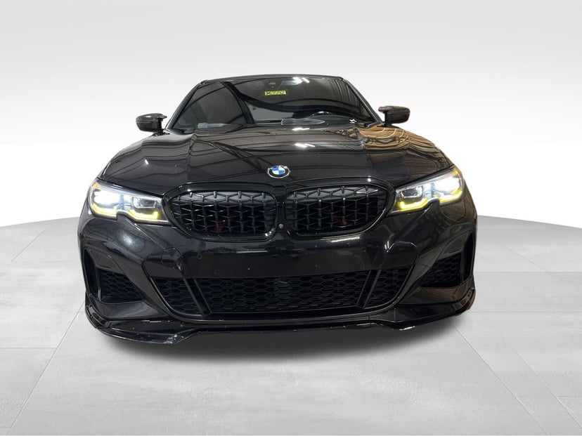 2021 BMW 3 Series - Image 2