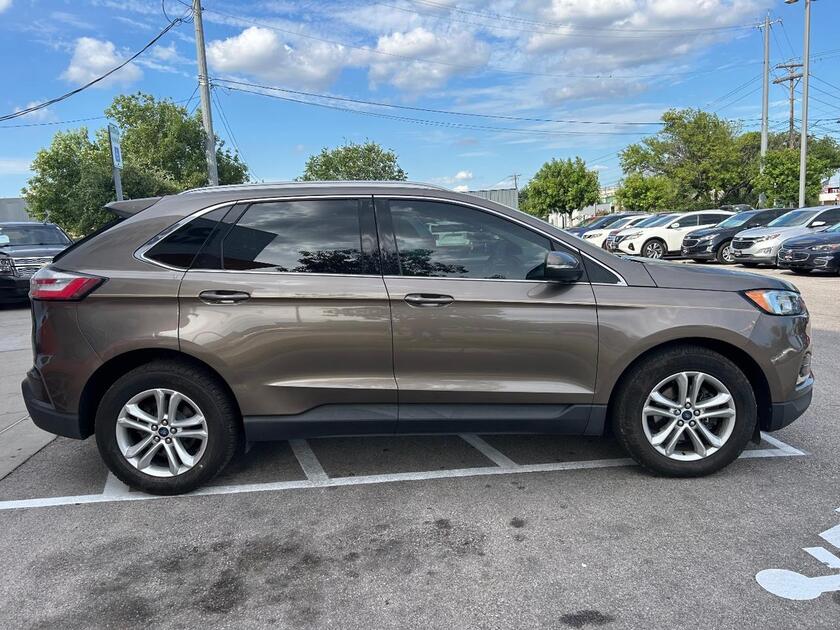 2019 Ford Edge - Image 2