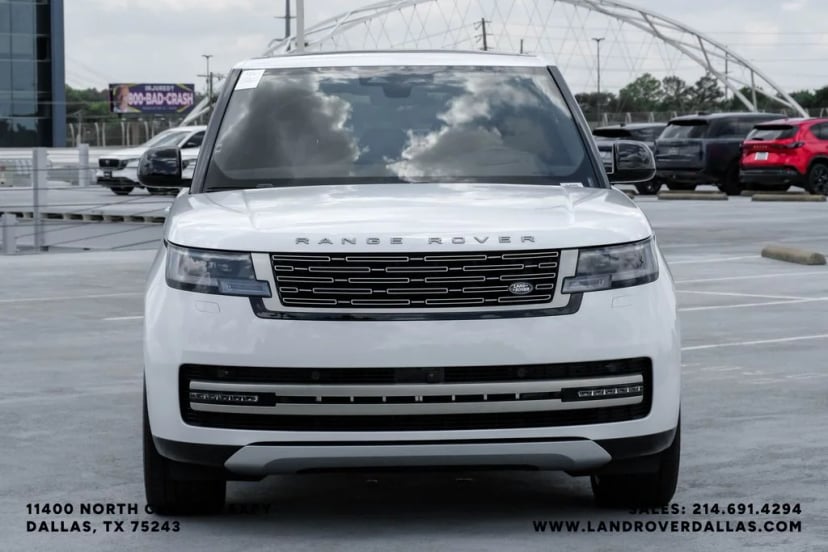 2026 Land Rover Range Rover SE 4D Sport Utility Fuji White - Image 1