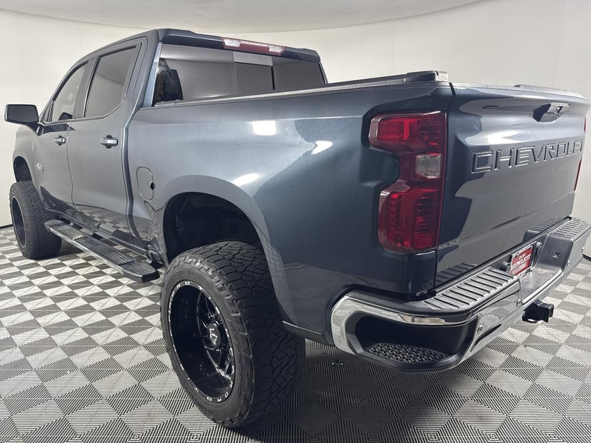 2020 Chevrolet Silverado 1500 - Image 3