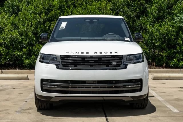 2026 Land Rover Range Rover - Image 1