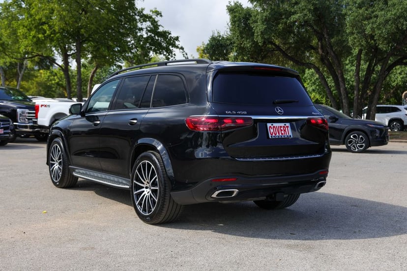 2026 Mercedes-Benz GLS - Image 3