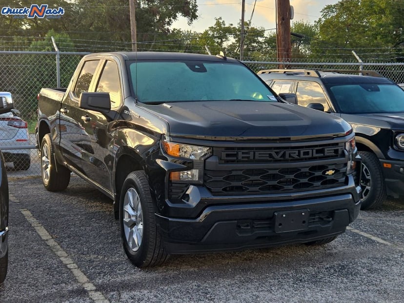 2025 Chevrolet Silverado 1500 - Image 1