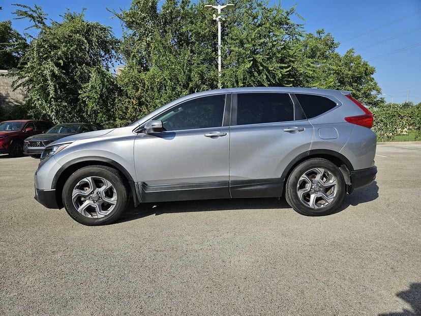2017 Honda CR-V - Image 2