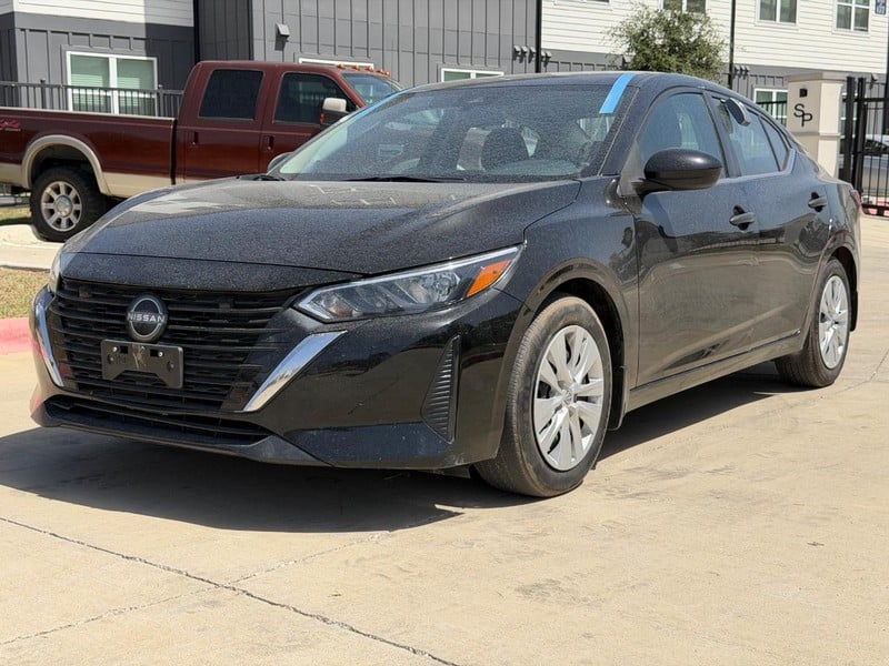 2024 Nissan Sentra - Image 1