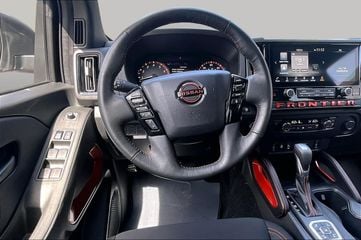 2026 Nissan Frontier - Image 2