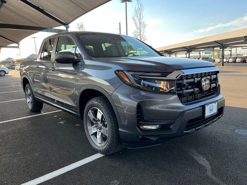 2026 Honda Ridgeline - Image 3