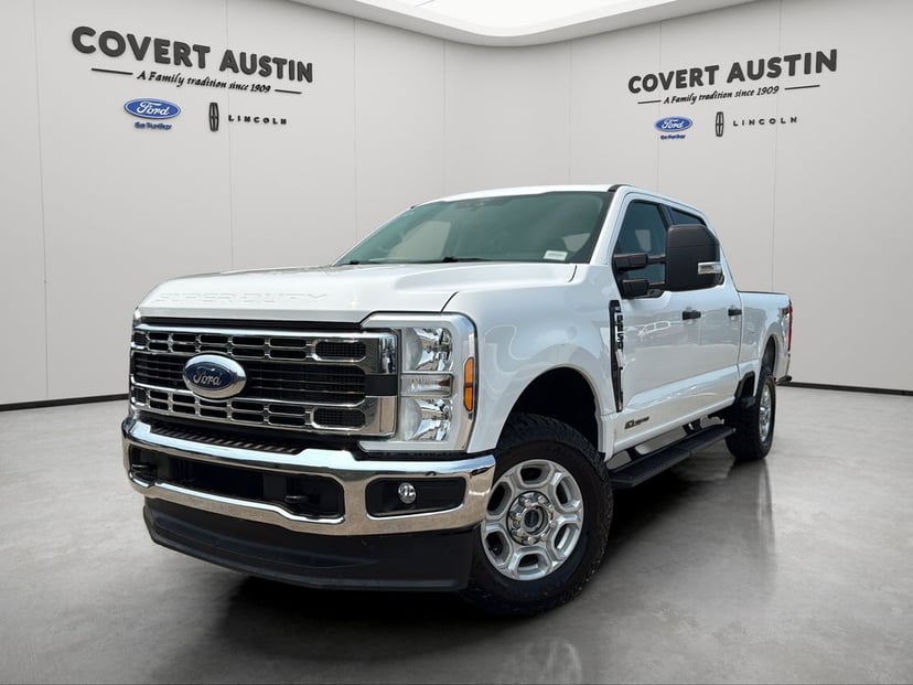 2025 Ford F-250 - Image 1