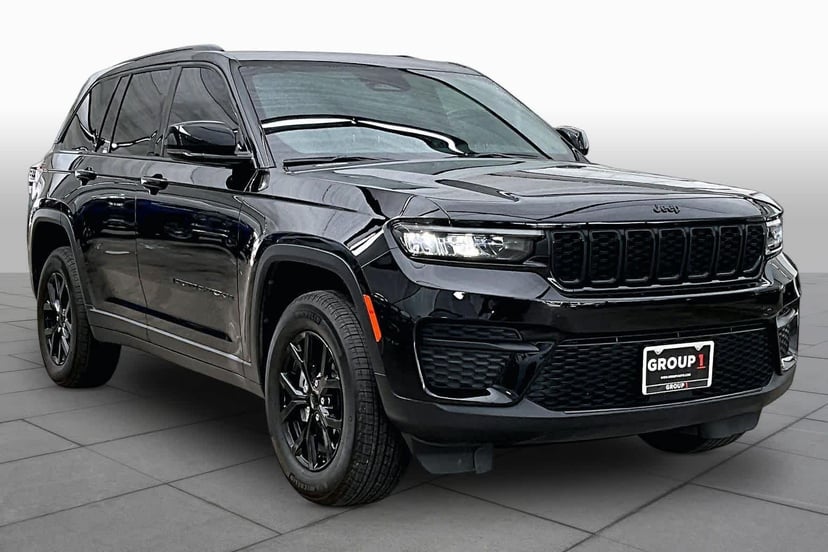 2025 Jeep Grand Cherokee - Image 1
