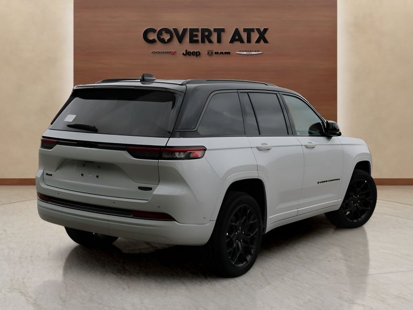2026 Jeep Grand Cherokee - Image 3