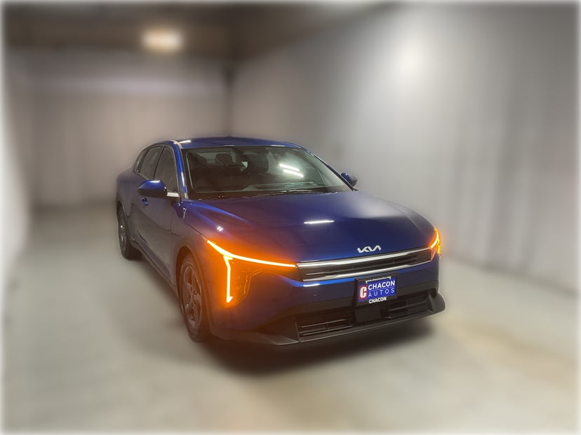 2025 Kia K4 - Image 1