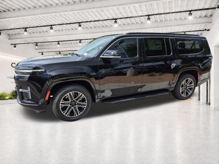 2026 Jeep Grand Wagoneer L - Image 3