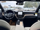 2026 Volvo XC60 - Preview 16