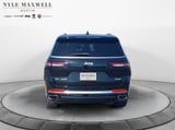 2023 Jeep Grand Cherokee L - Preview 15