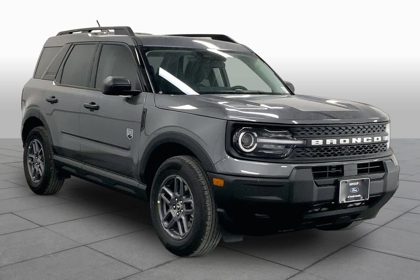 2026 Ford Bronco - Image 1