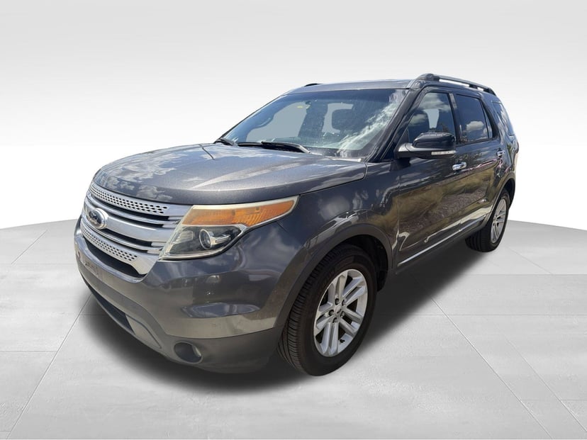 2015 Ford Explorer - Image 1