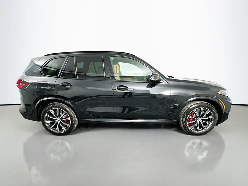 2026 BMW X5 - Image 3