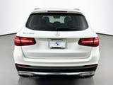 2017 Mercedes-Benz GLC - Preview 6