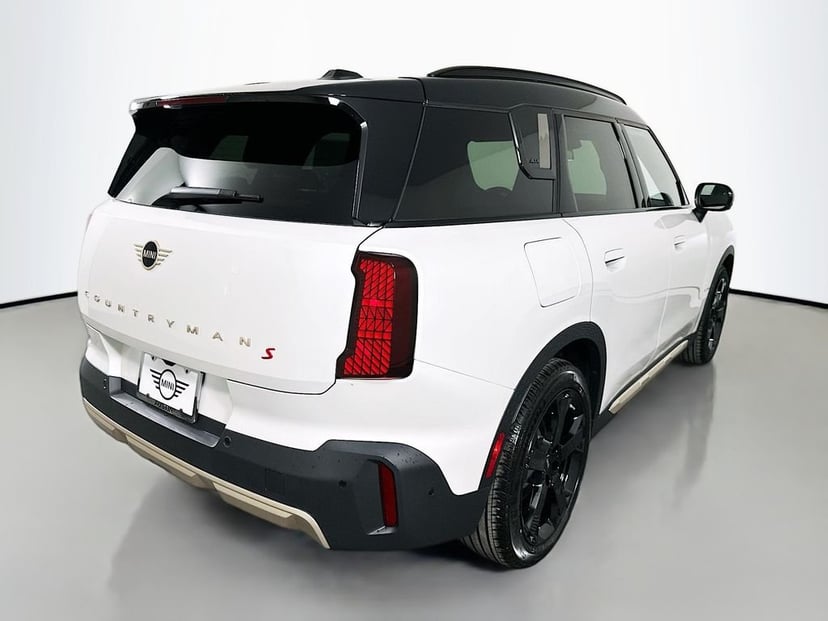 2027 MINI Countryman - Image 3