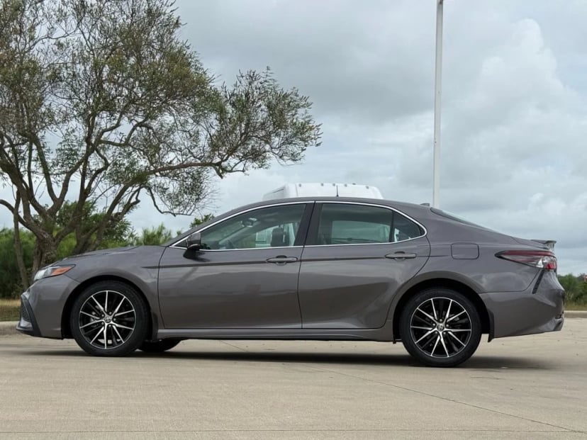 2024 Toyota Camry - Image 3