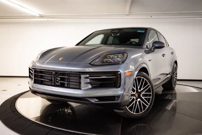 2026 Porsche Cayenne - Image 1