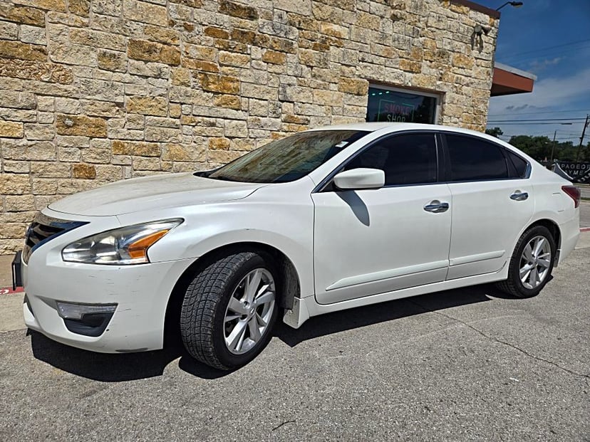 2013 Nissan Altima - Image 1