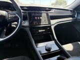 2023 Jeep Grand Cherokee L - Preview 14