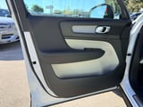 2026 Volvo XC40 - Preview 9