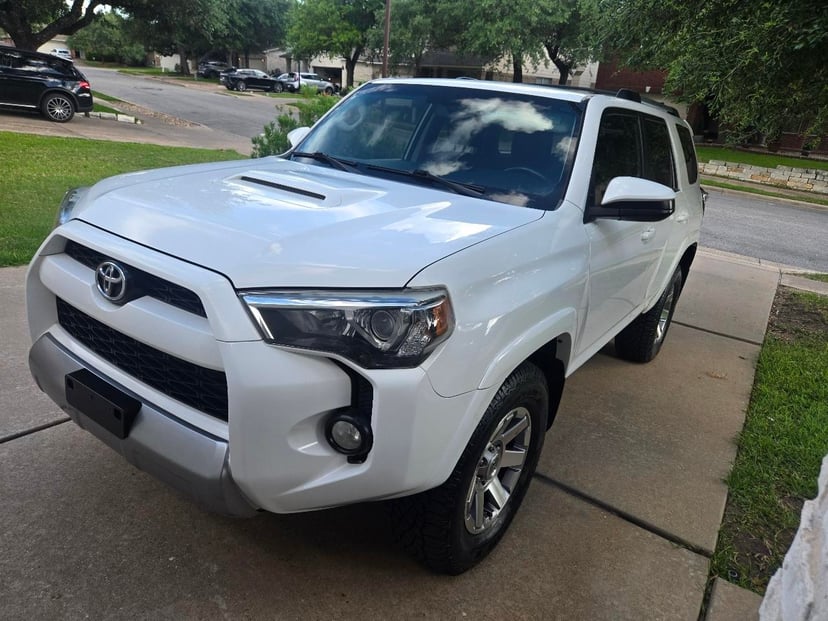 2016 Toyota 4runner - Image 1