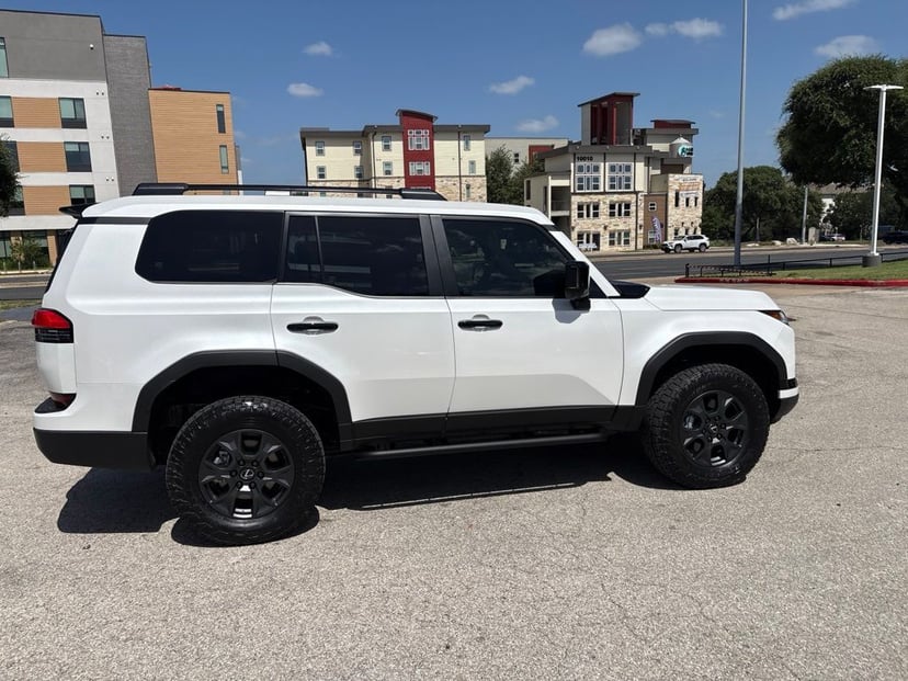 2026 Lexus GX - Image 1
