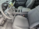2026 Land Rover Defender - Preview 12