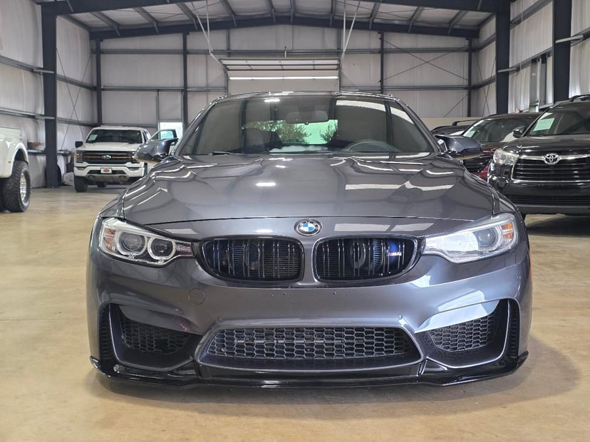 2015 BMW M4 - Image 2