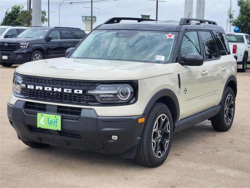 2025 Ford Bronco Sport - Image 1