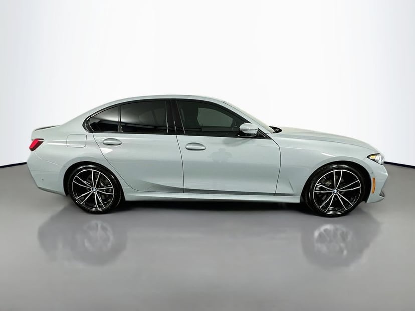 2023 BMW 3 Series - Image 1