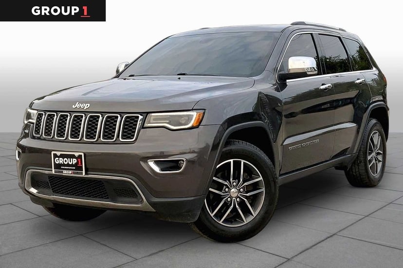 2017 Jeep Grand Cherokee - Image 2
