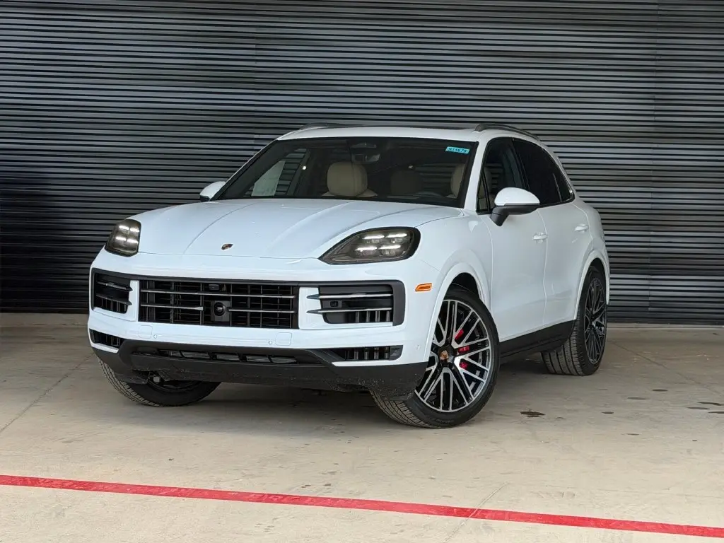 2026 Porsche Cayenne - Image 1