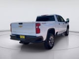 2022 Chevrolet Silverado - Preview 5
