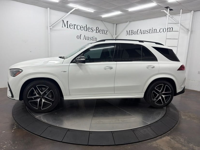 2024 Mercedes-Benz GLE - Image 2